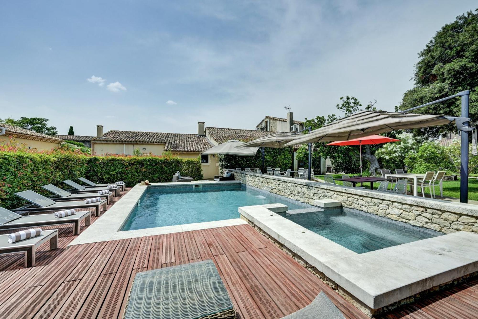 La Belle Vie Hotel Saint-Hilaire-d'Ozilhan ภายนอก รูปภาพ